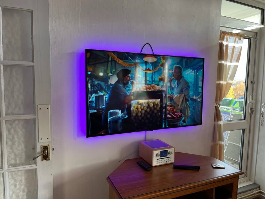 55" Samsung TV Mounted in Croydon, CR0, South London