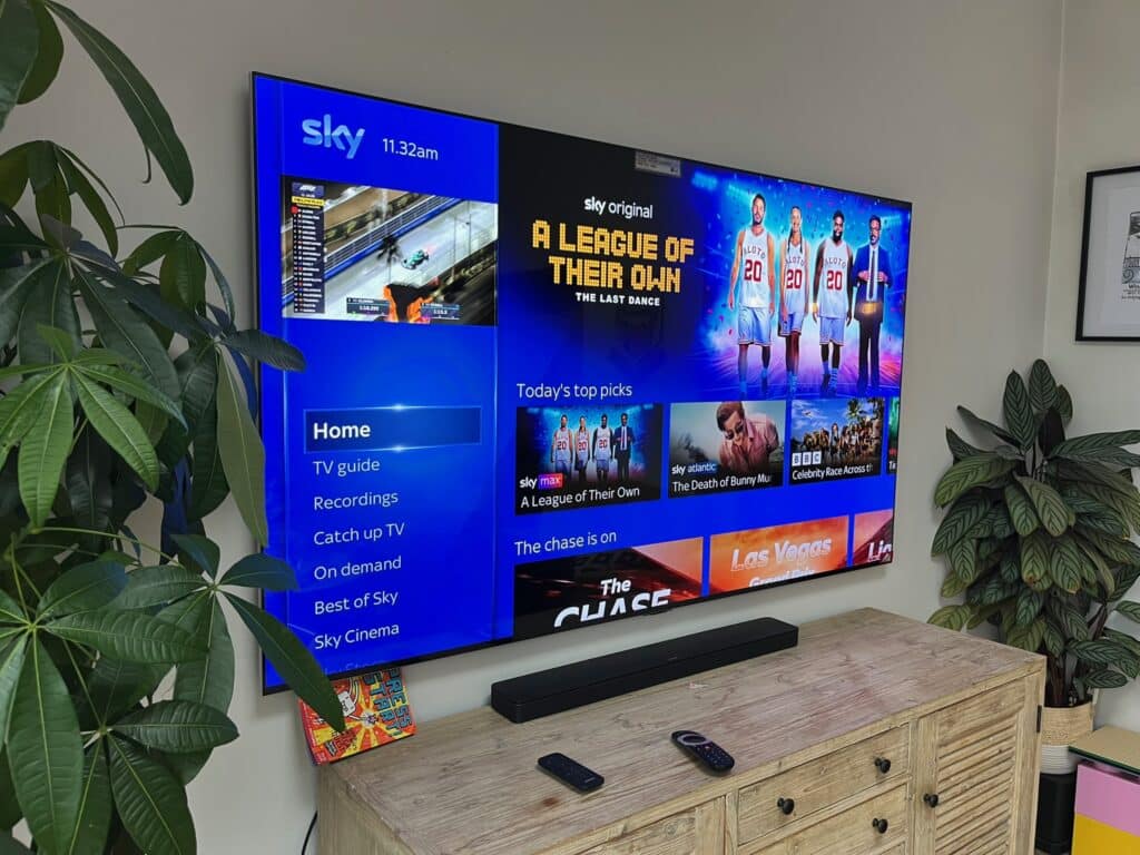 77" LG G5 OLED TV Mounted in Camden Town, NW1, North London