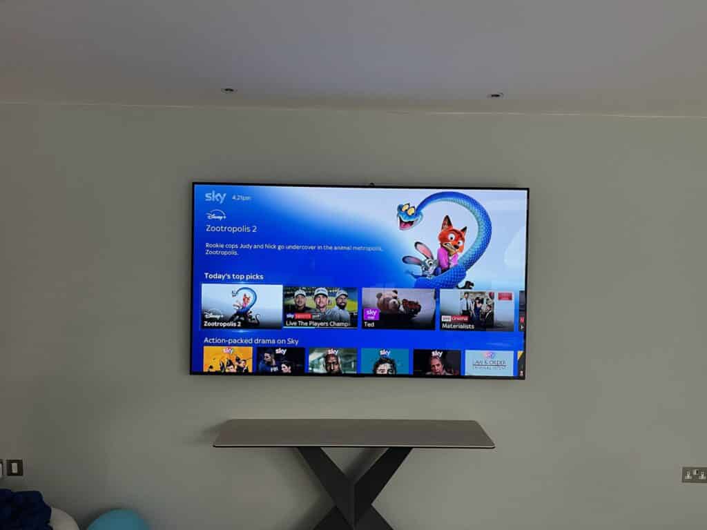 65" Samsung TV Mounted in Streatham, SW16, South London