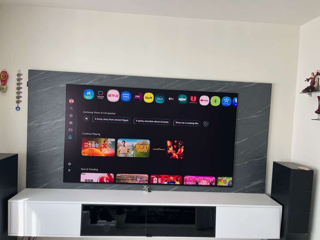 77" Samsung TV Mounted in Kensington, W8 London
