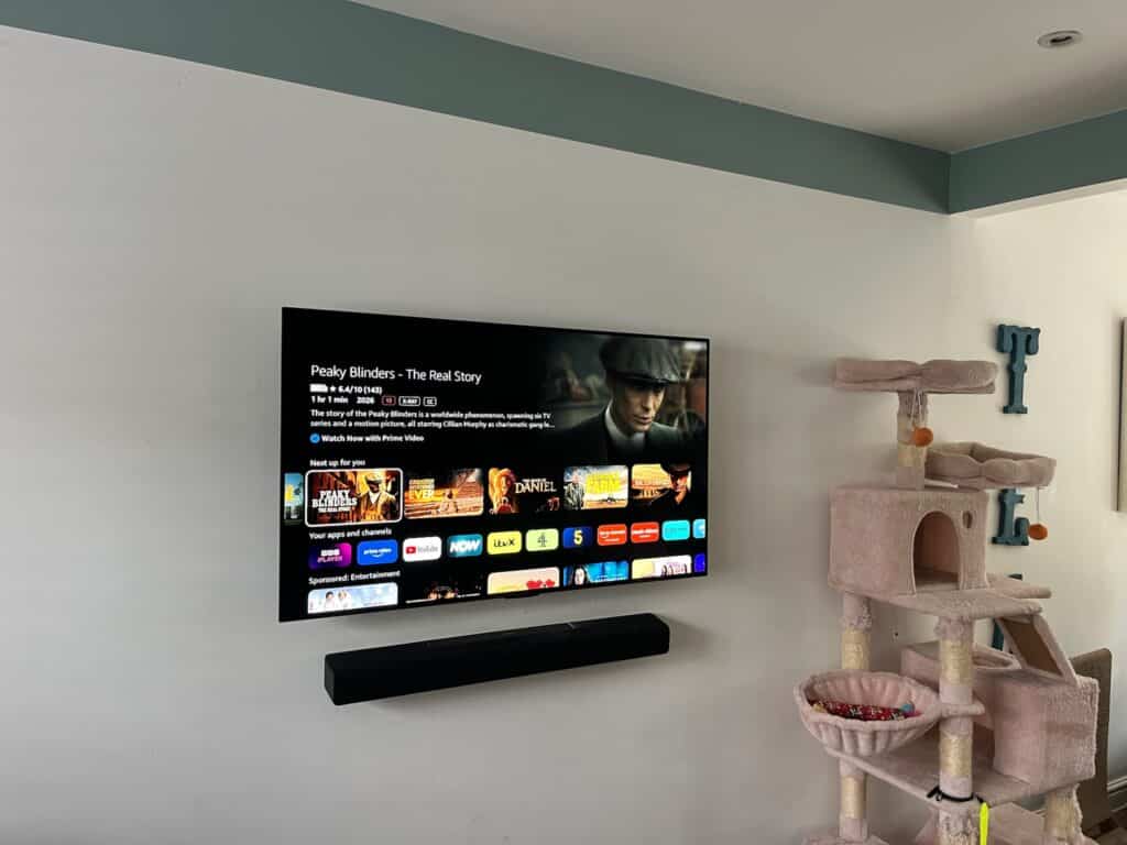 55" LG TV and Soundbar Mounted in Greenwich, SE10 London